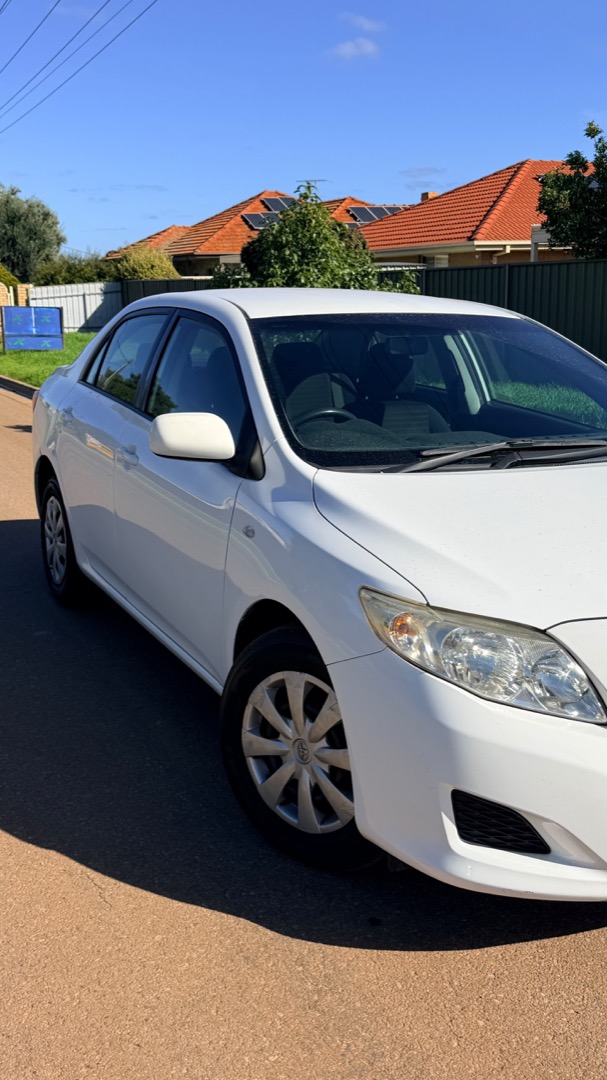 2008 Toyota Corolla Ascent — front, driver side