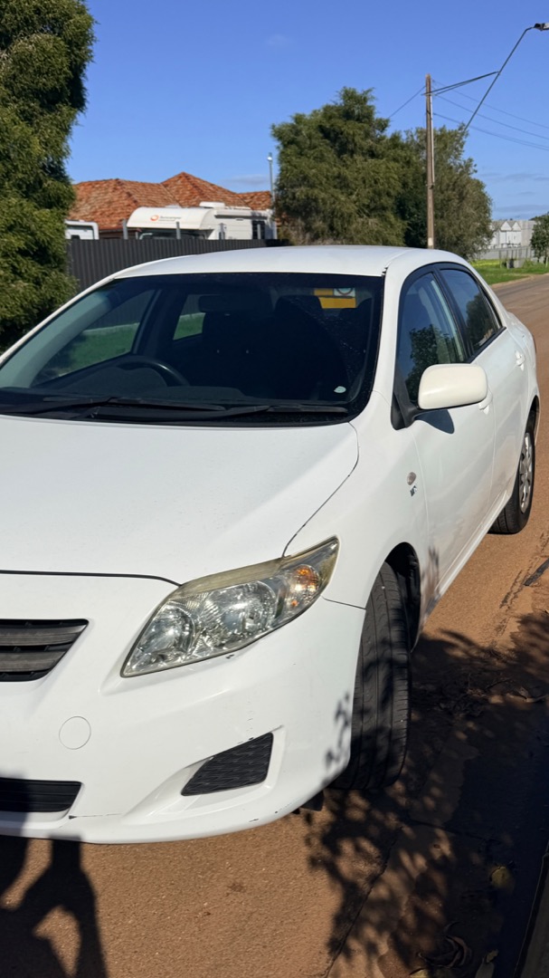 2008 Toyota Corolla Ascent — front, driver side