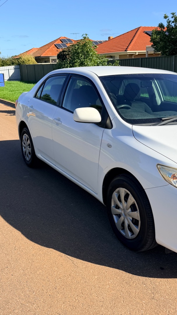 2008 Toyota Corolla Ascent — front, driver side