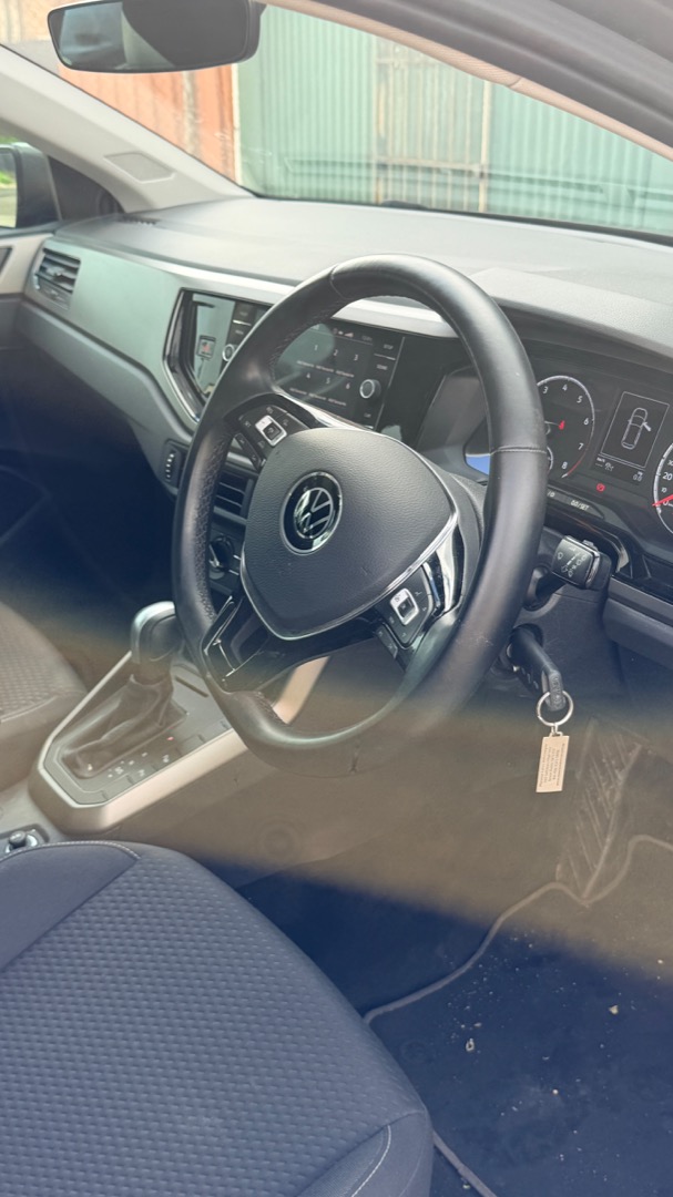 2021 Volkswagen Polo Comfortline — steering wheel and cabin